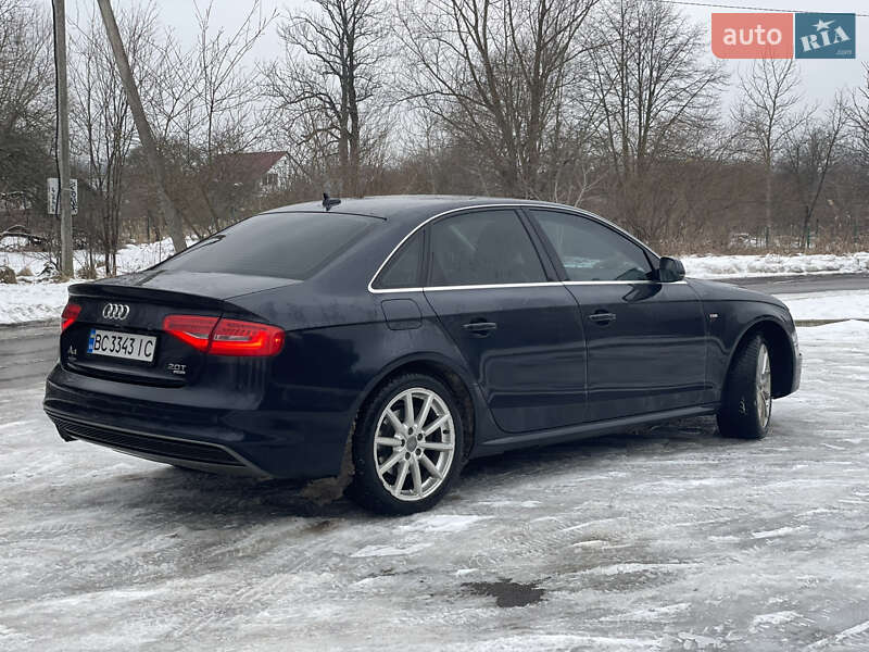 Седан Audi A4 2013 в Дрогобыче