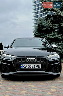 Седан Audi A4 2022 в Одесі