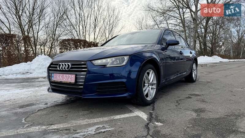 Седан Audi A4 2017 в Киеве фото Седан Audi A4 2017 в Киеве