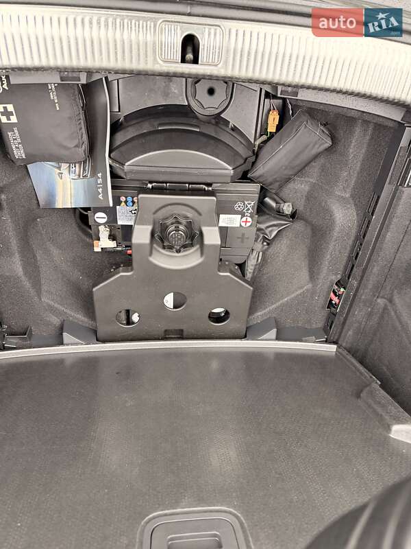 Універсал Audi A4 2018 в Львові фото 15 Універсал Audi A4 2018 в Львові