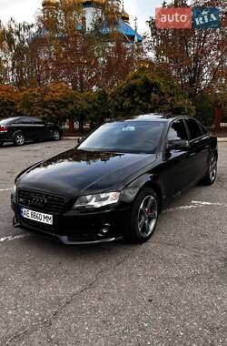 Седан Audi A4 2011 в Кривому Розі
