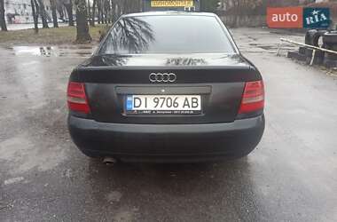 Седан Audi A4 1999 в Запорожье