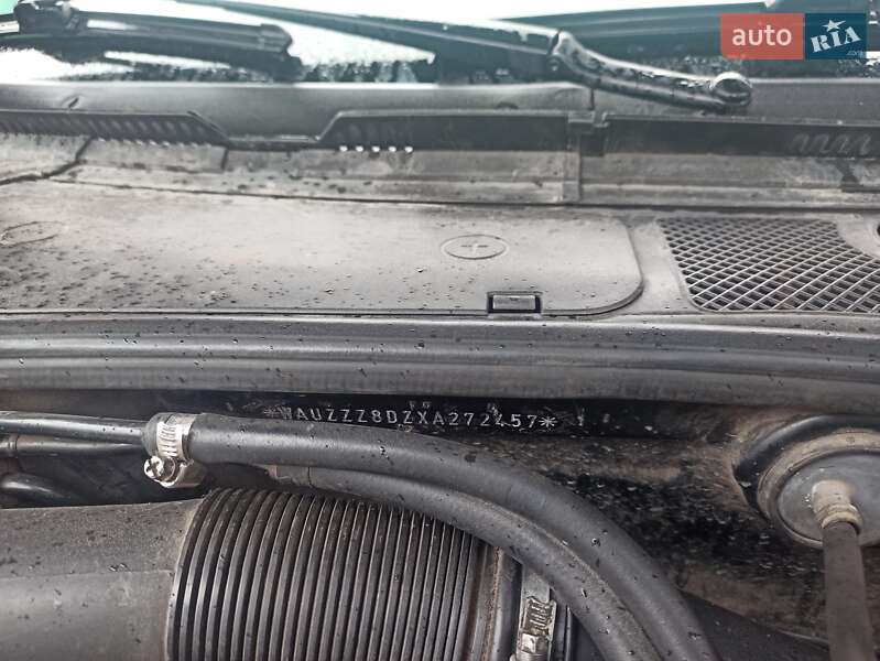 Седан Audi A4 1999 в Запорожье