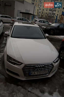 Седан Audi A4 2016 в Киеве