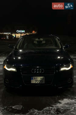 Седан Audi A4 2011 в Луцке