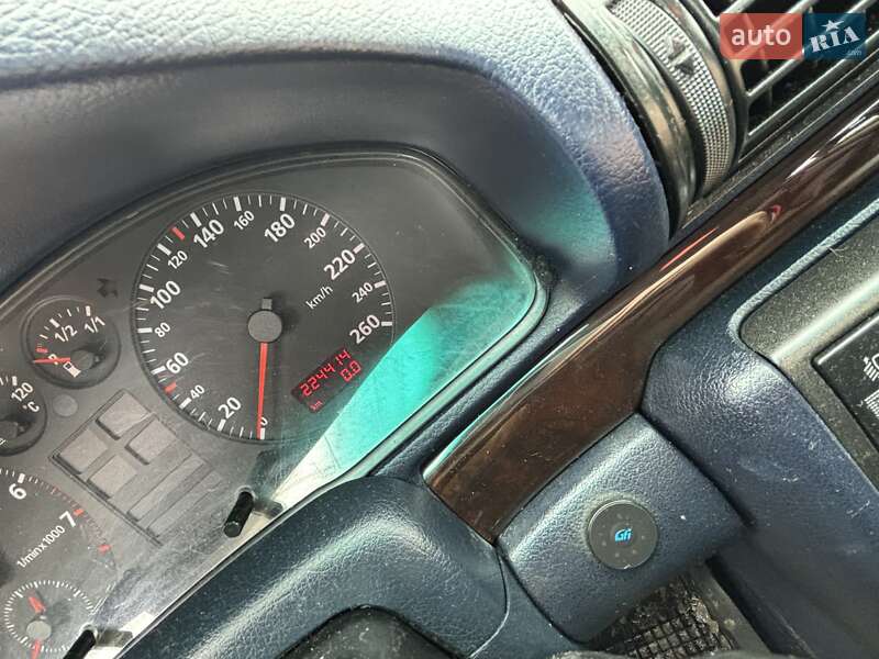 Седан Audi A4 1995 в Нетішині фото 3 Седан Audi A4 1995 в Нетішині