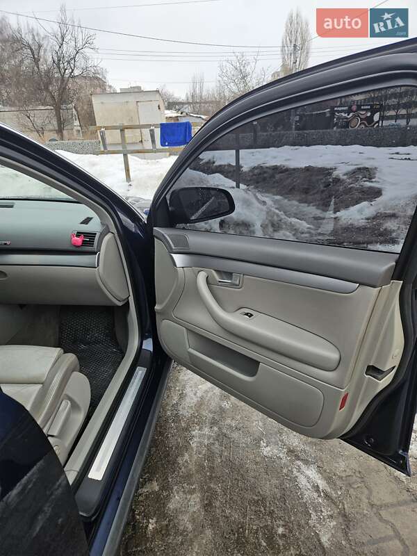 Седан Audi A4 2006 в Житомире