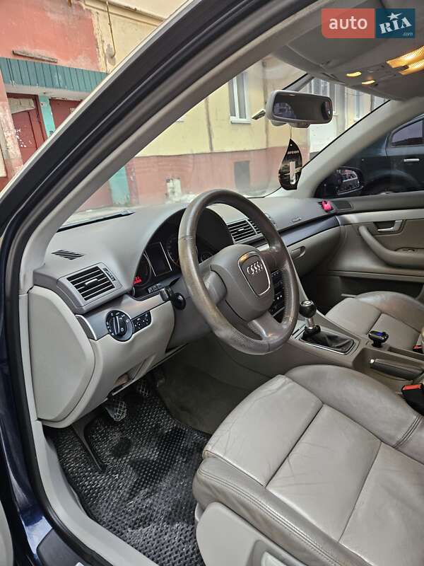 Седан Audi A4 2006 в Житомире