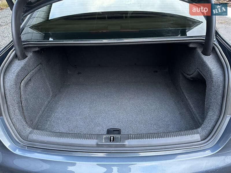 Седан Audi A4 2008 в Дрогобыче