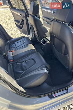 Седан Audi A4 2013 в Яремче