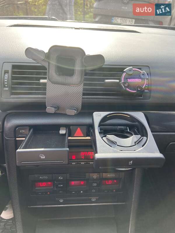 Універсал Audi A4 2002 в Львові фото 15 Універсал Audi A4 2002 в Львові