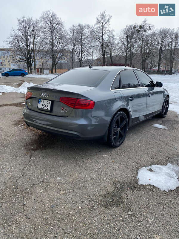Седан Audi A4 2012 в Ставищі