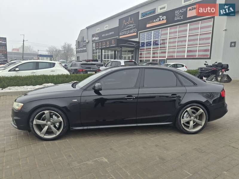 Седан Audi A4 2015 в Каменец-Подольском