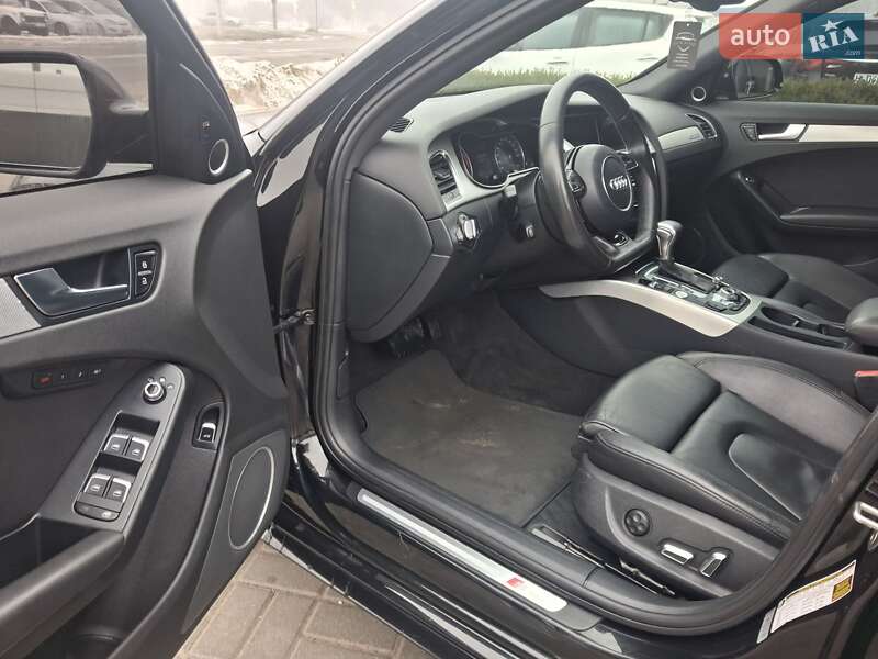 Седан Audi A4 2015 в Каменец-Подольском