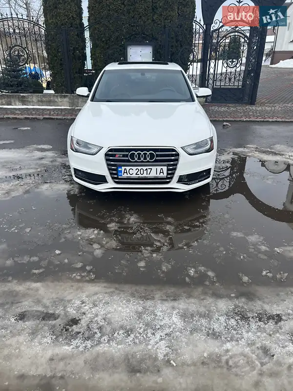 Audi A4 2013 VIN WAUFFAFL0EN014469 фото оголошення 2 з 59