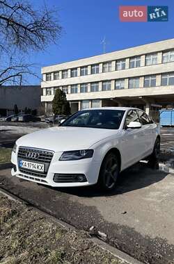 Седан Audi A4 2010 в Києві