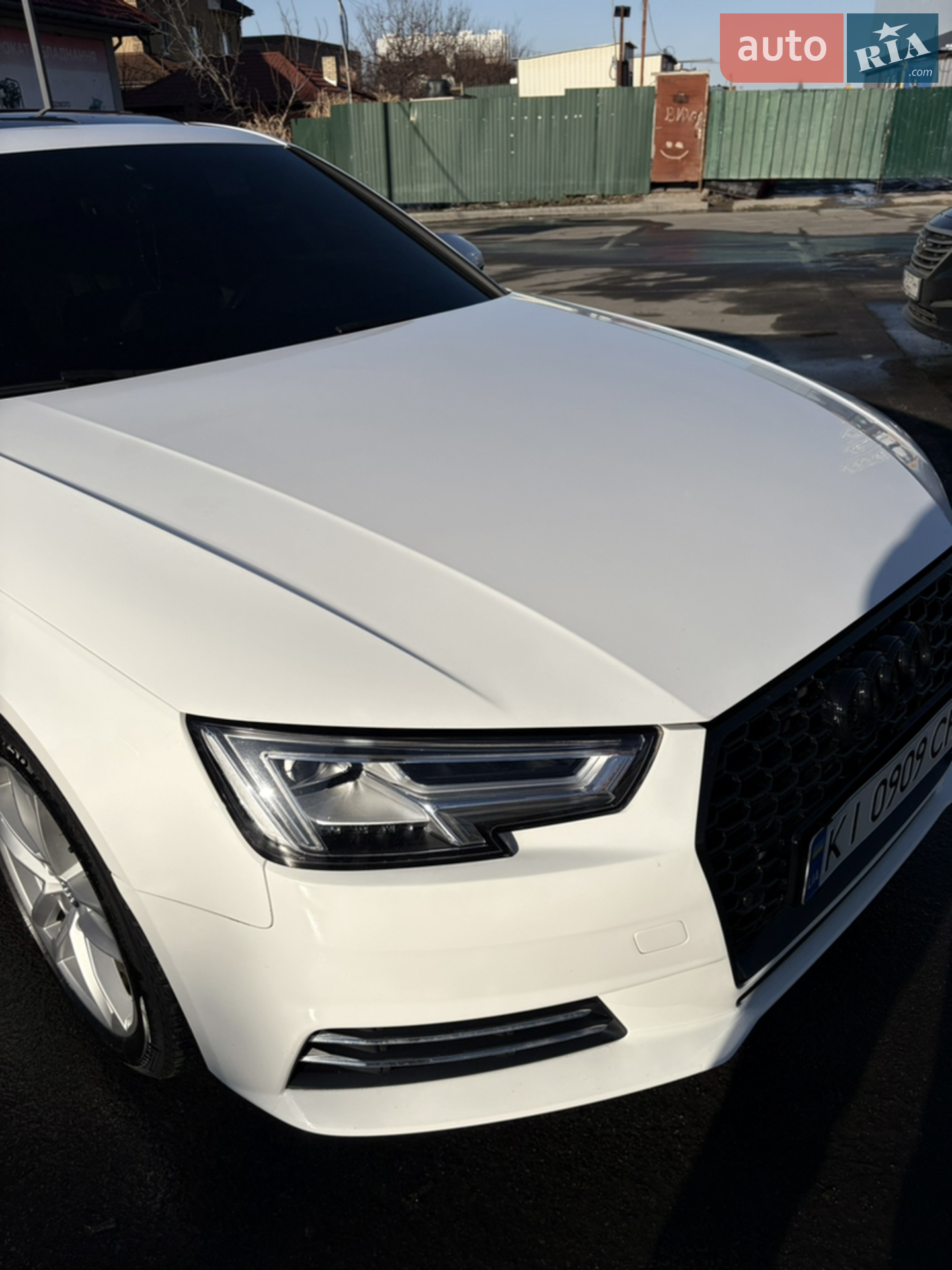 Audi A4 2017 VIN WAUGNAF4XHN058709 фото оголошення 6 з 9