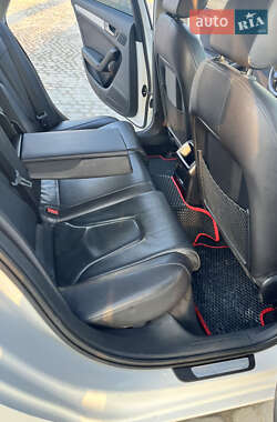 Седан Audi A4 2010 в Николаеве