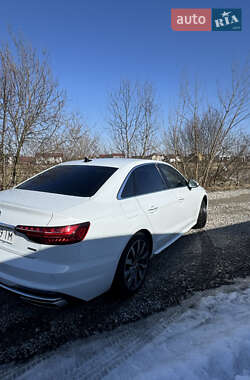 Седан Audi A4 2021 в Ивано-Франковске