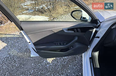 Седан Audi A4 2021 в Ивано-Франковске