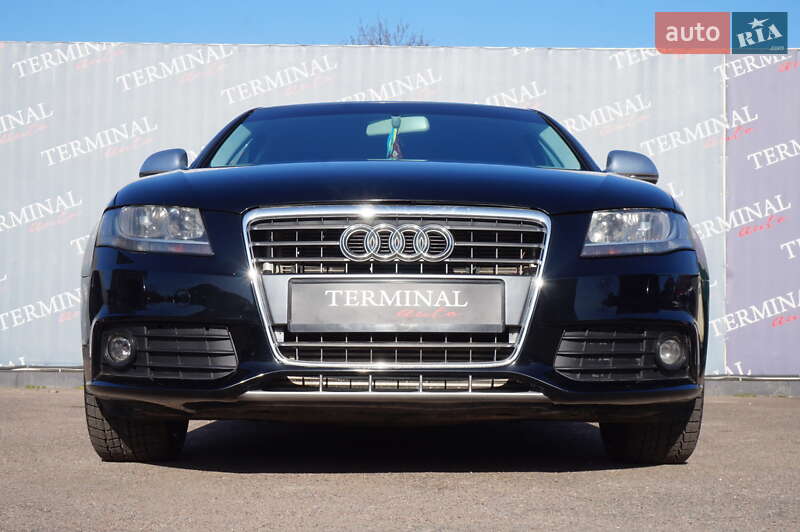 Седан Audi A4 2008 в Одесі
