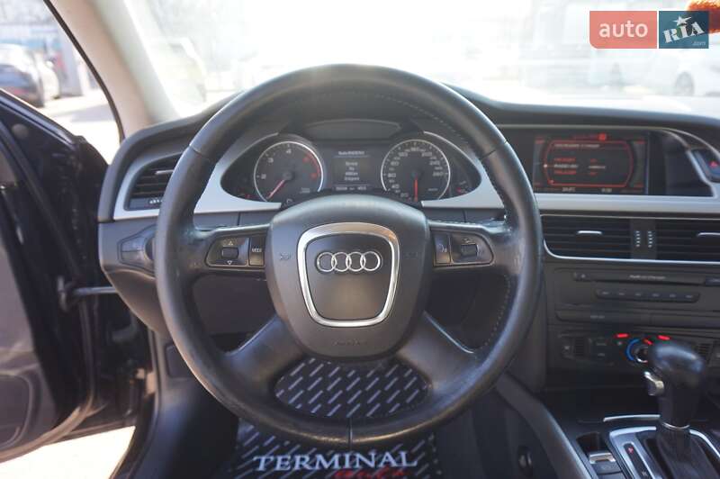 Седан Audi A4 2008 в Одесі