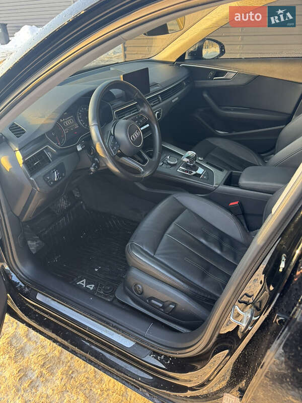 Седан Audi A4 2016 в Киеве