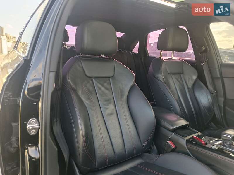 Седан Audi A4 2017 в Киеве