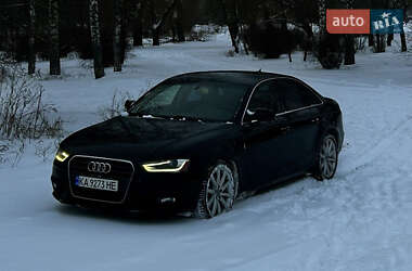 Седан Audi A4 2012 в Києві