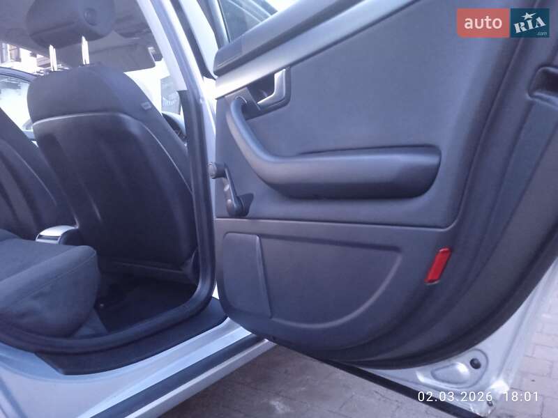 Седан Audi A4 2005 в Красилові