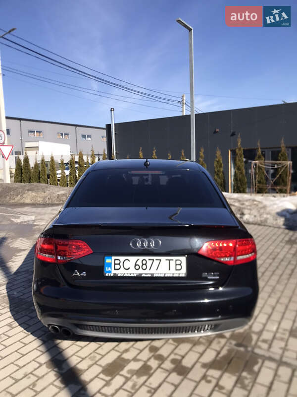 Седан Audi A4 2011 в Львові