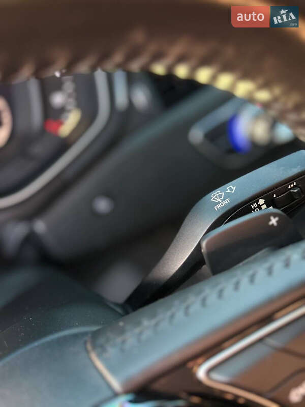 Седан Audi A4 2017 в Александровке