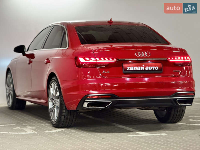 Седан Audi A4 2020 в Киеве