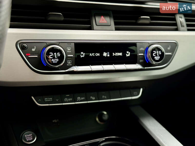 Седан Audi A4 2020 в Киеве