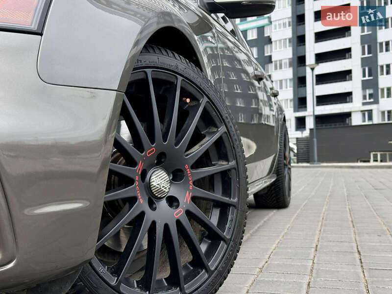 Седан Audi A4 2014 в Одесі