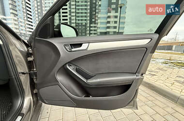 Седан Audi A4 2014 в Одесі