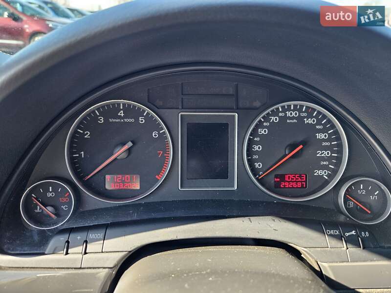 Седан Audi A4 2003 в Луцке