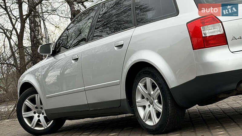 Универсал Audi A4 2001 в Смеле