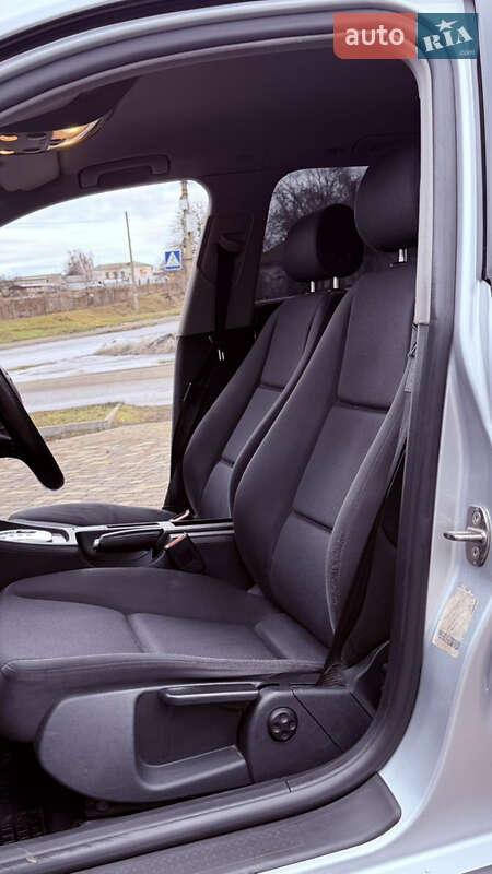 Универсал Audi A4 2001 в Смеле