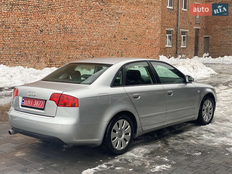 Седан Audi A4 2005 в Староконстантинове