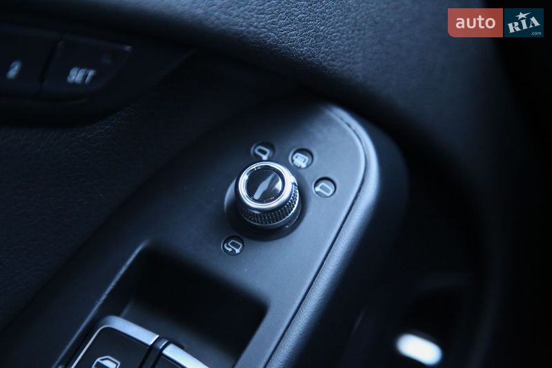 Универсал Audi A4 2012 в Харькове