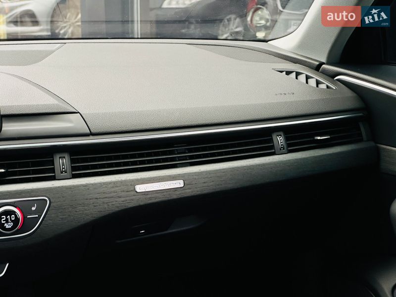 Седан Audi A4 2017 в Харкові