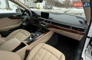 Седан Audi A4 2017 в Глухове