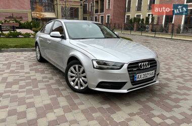 Седан Audi A4 2013 в Харькове