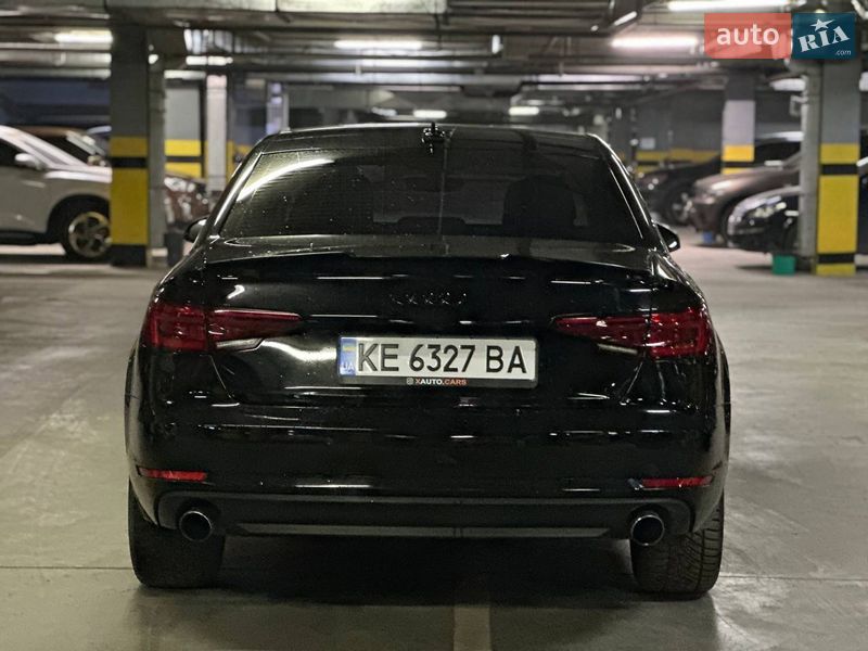 Седан Audi A4 2016 в Днепре