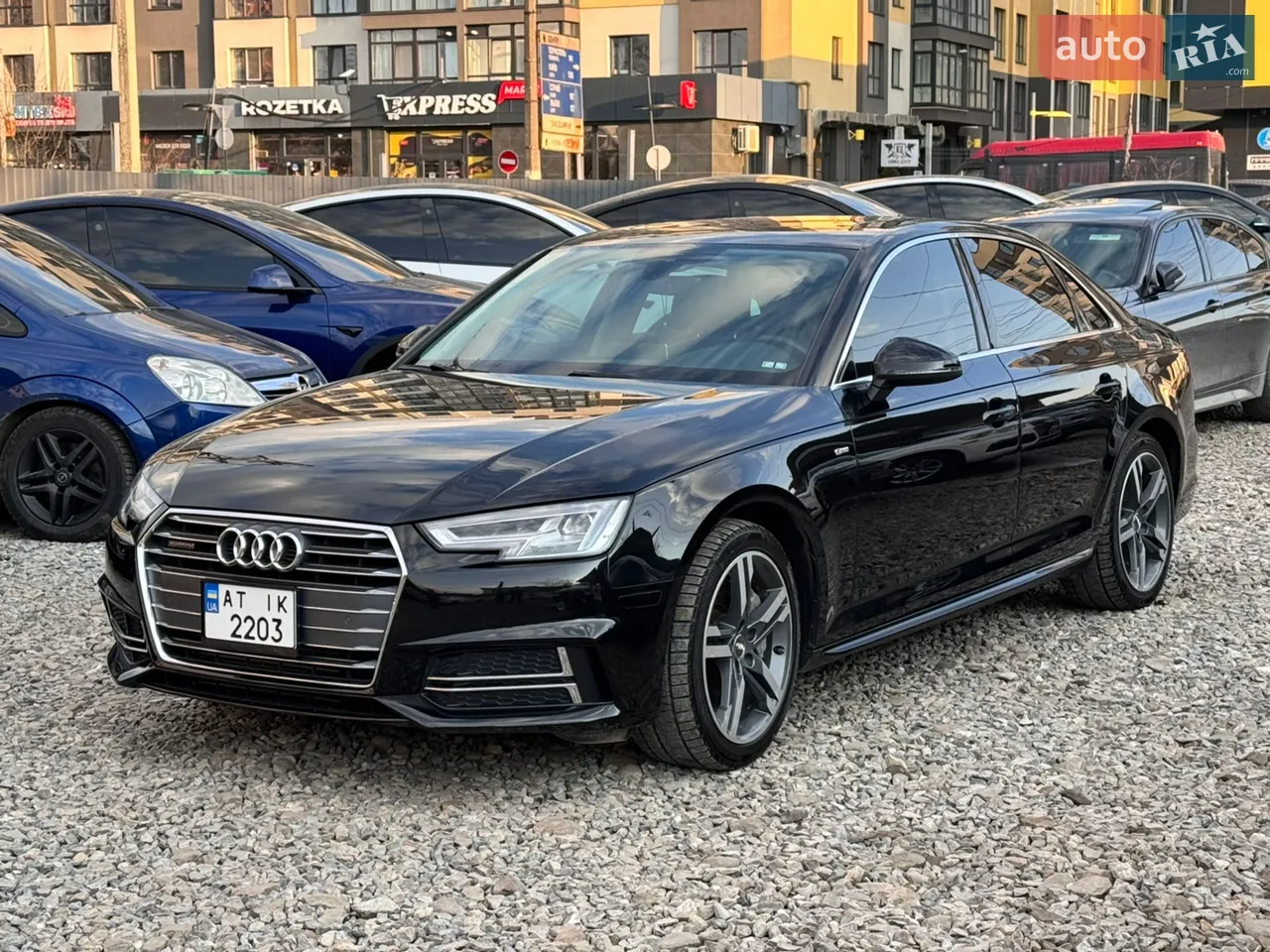 2017 Audi A4 - мініатюра 48