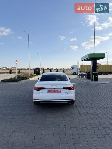Седан Audi A4 2017 в Одессе