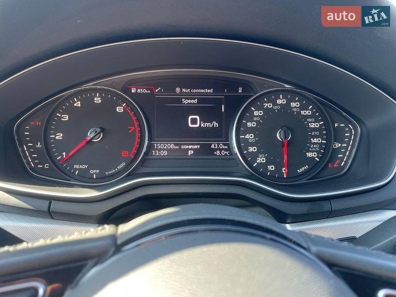 Седан Audi A4 2018 в Львове