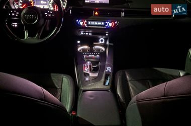 Седан Audi A4 2017 в Львове