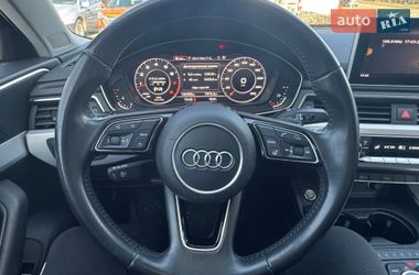 Седан Audi A4 2016 в Луцке